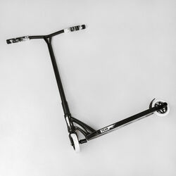 Самокат трюковый МТ-30377 Best Scooter (4) "FEAR", SCS-система, ПЕГИ, алюминиевый диск и дека, колёса PU, d=115мм, ширина руля 58 см