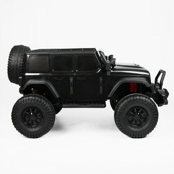 Автомобіль електричний RB-8949/01 (1) мотори 4*45W (4WD), акумулятор 24V7Ah, пульт дистанційного керування, Bluetooth, в коробці