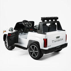 Автомобіль електричний JOY TR-6801/77 (1) мотори 2*45W (2WD), акумулятор 24V5Ah, пульт дистанційного керування, Bluetooth, в коробці