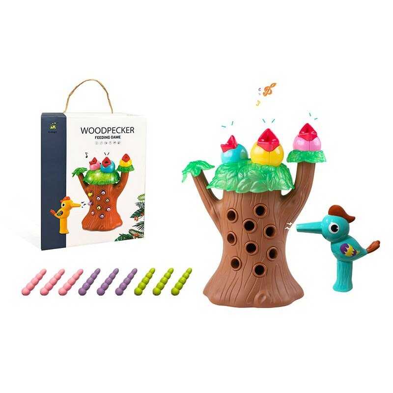 Магнітна гра "Нагодуй дятла" 228 К47 (18/2) на батарейках, 9 черв`ячків, пташка з магнітним дзьобиком, підсвічування, звук, мелодія, в коробці