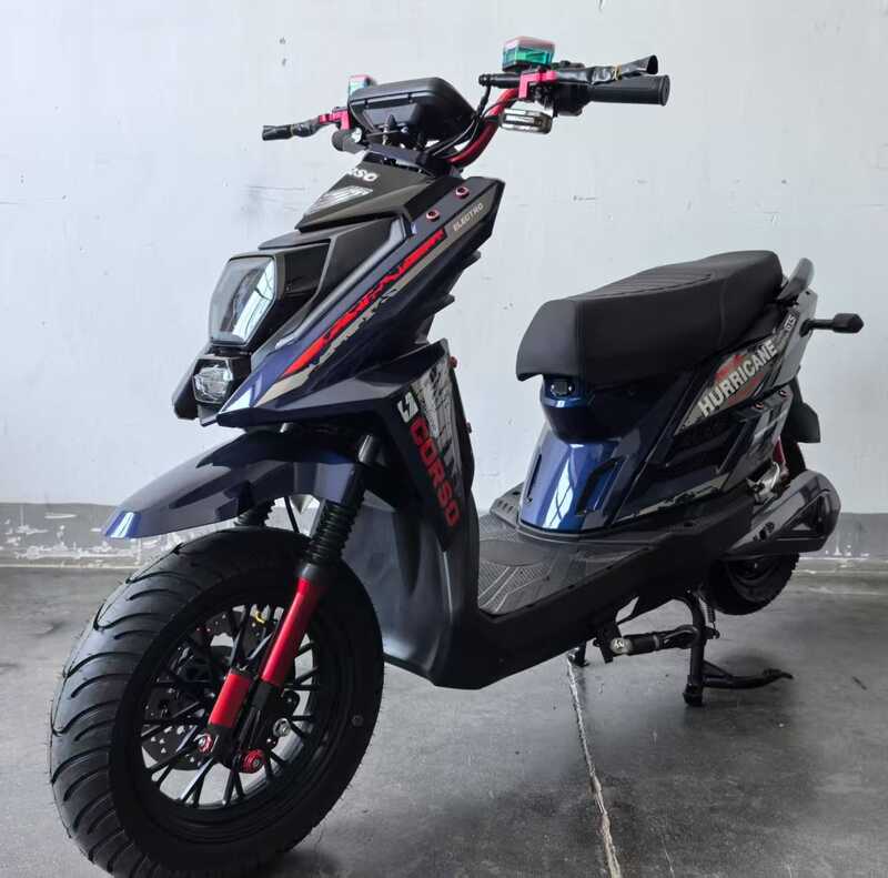 Електричний мопед Corso Hurricane HR-703368 (1) двигун 2500W, акумулятор літій-залізо-фосфатний 72V/40Ah, в коробці