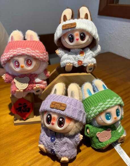 М`яка іграшка-брелок M 18916 (300) ЦІНА ЗА 1 ШТУКУ, висота героя 13 см, карабін, голова, стопи та долоні обертаються на 360°, в слюді, ВИДАЄТЬСЯ МІКС