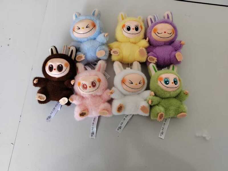 М`яка іграшка-брелок M 18918 (300) герой, рухомі ручки, голова та ніжки, ВИДАЄТЬСЯ ТІЛЬКИ МІКС ВИДІВ