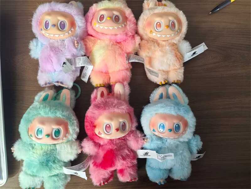 М`яка іграшка-брелок M 19494 (240) герой, розмір - 13х6.5х15 см, гумове обличчя та кінцівки, карабін, стрічка, МІКС 