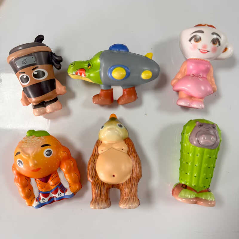 Антистрес-сквіш C 75230 (50) ЦІНА ЗА 12 ШТУК В БЛОЦІ, герої, середня висота: 10 см, ароматизовані, в пакеті