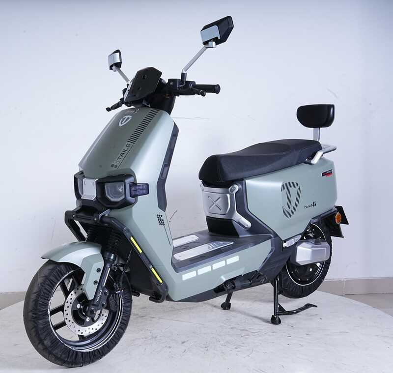 Електричний мопед Tailg F-55/C01 (1) двигун 2000W, акумулятор графеновий 72V/38Ah, в коробці