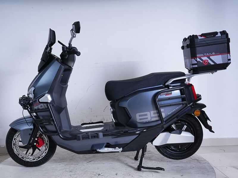 Електричний мопед Tailg F-73/B02 (1) + ЗАХИСНИЙ БАМПЕР, двигун 2000W, акумулятор графеновий 72V/35Ah, в коробці