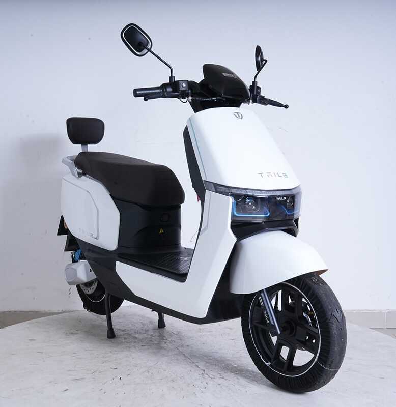 Електричний мопед Tailg F-71/E01 (1) двигун 1500W, акумулятор графеновий 72V/38Ah, в коробці