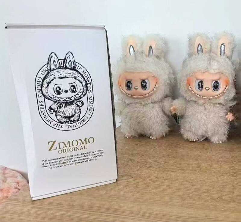 Герой 2320 (12) рухомі кінцівки та очі, висота: 40 см, картка героя, в коробці