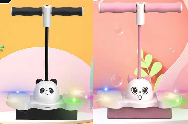 Дитячий джампінг С 76232 (40) 2 види, підсвічування, в пакеті, ВИДАЄТЬСЯ МІКС