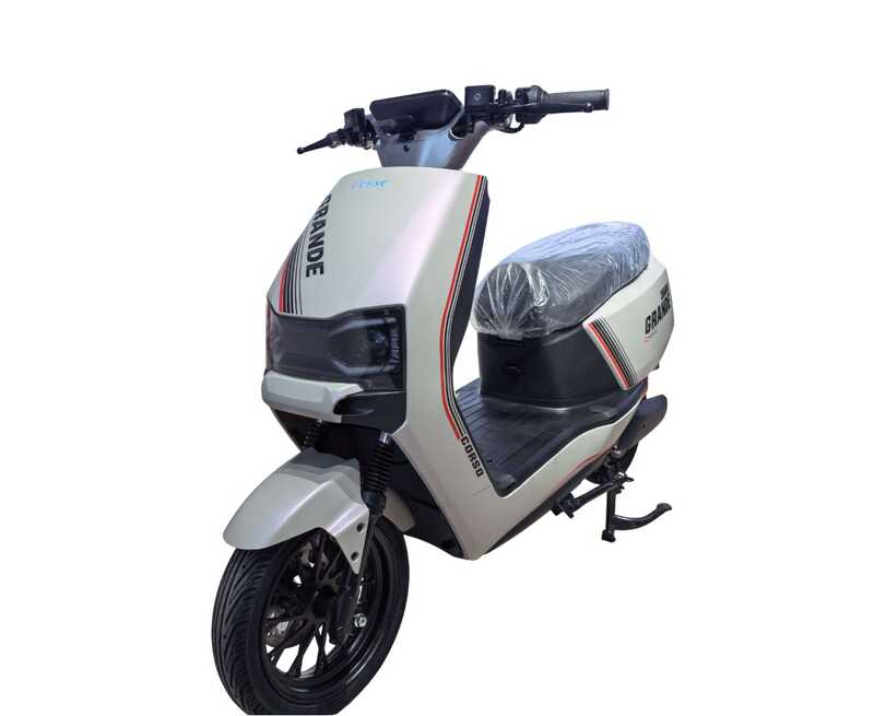 Електричний мопед Corso Grande GR-631291 (1) + 1 ЯЩИК АКУМ, двигун 2000W, акумулятор графеновий 72V/35Ah, колеса 12``, кофер, в коробці